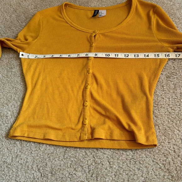 H&M DIVIDED Cardigan - Size Medium - Picture 8 of 11